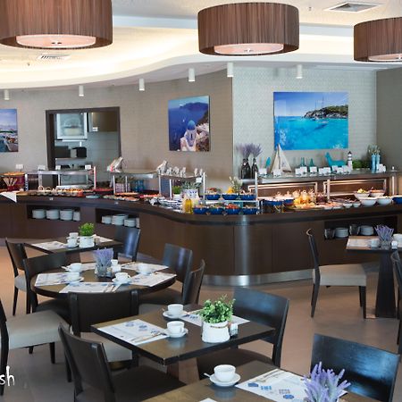 West All Suites Hotel Asdód Kültér fotó