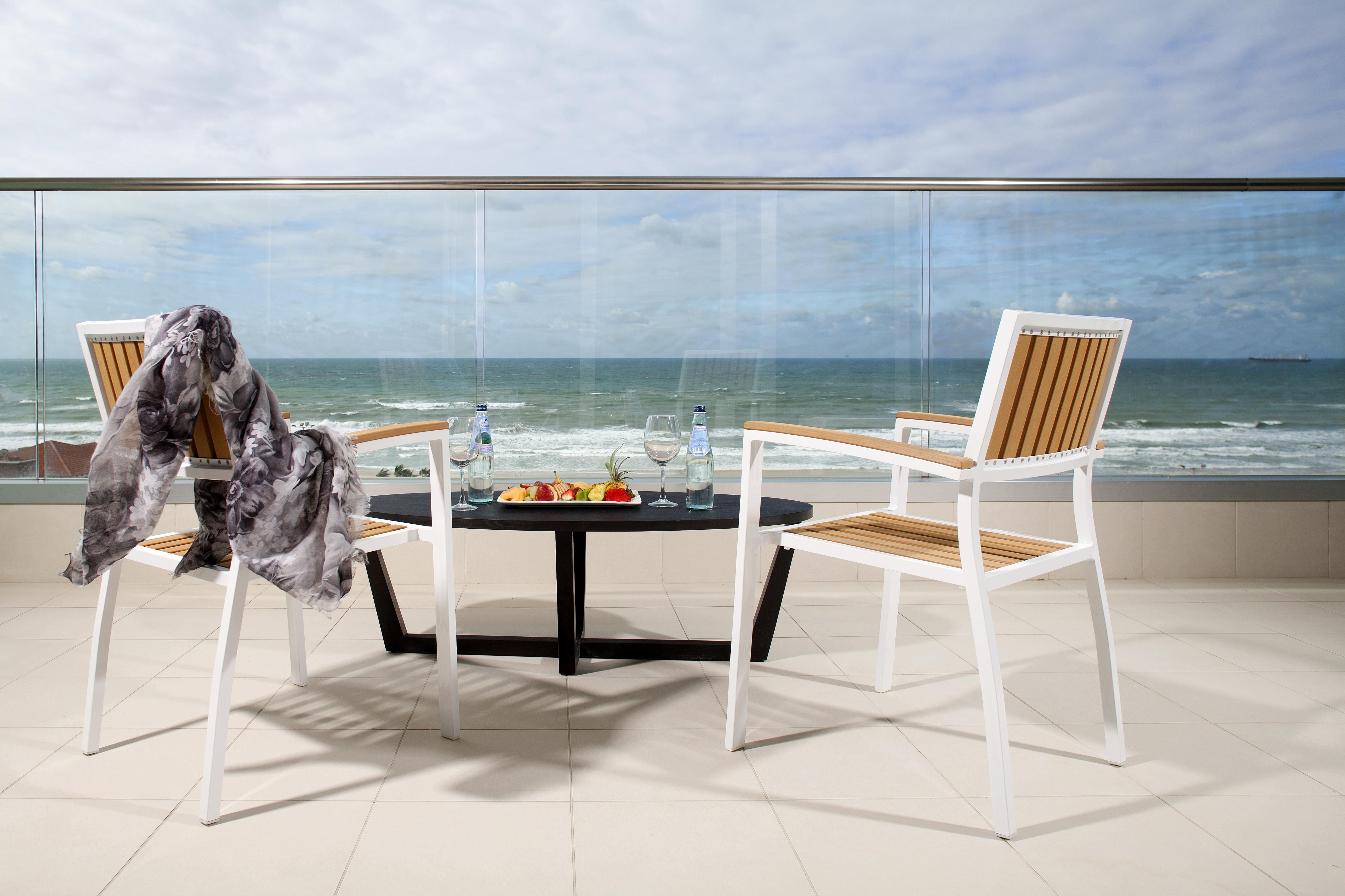 West All Suites Hotel Asdód Kültér fotó