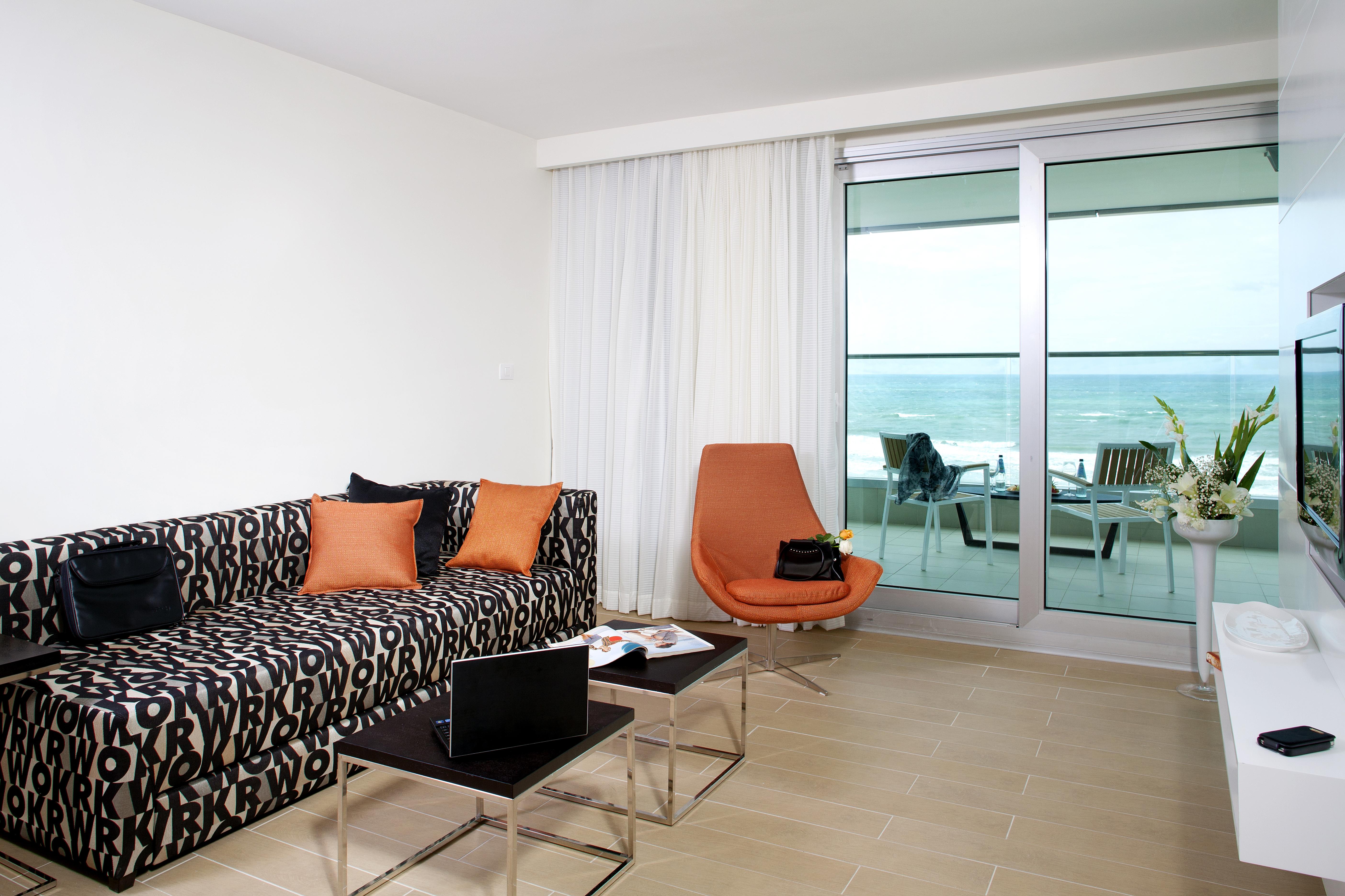 West All Suites Hotel Asdód Kültér fotó