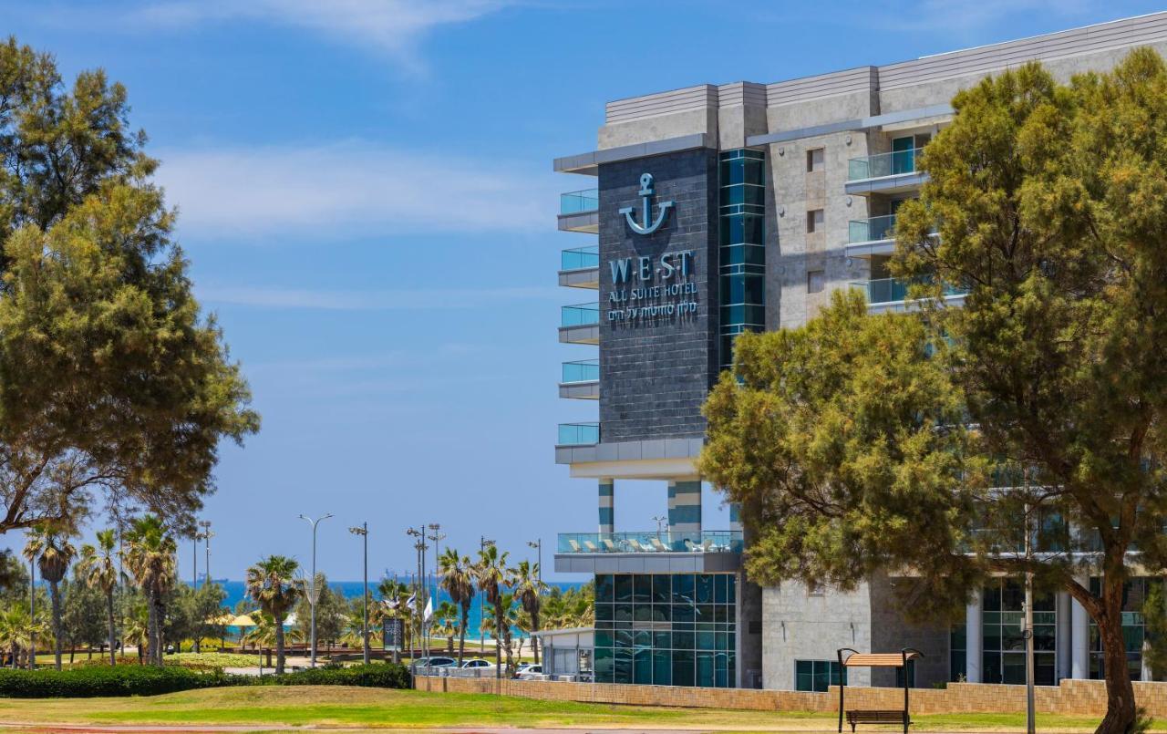 West All Suites Hotel Asdód Kültér fotó