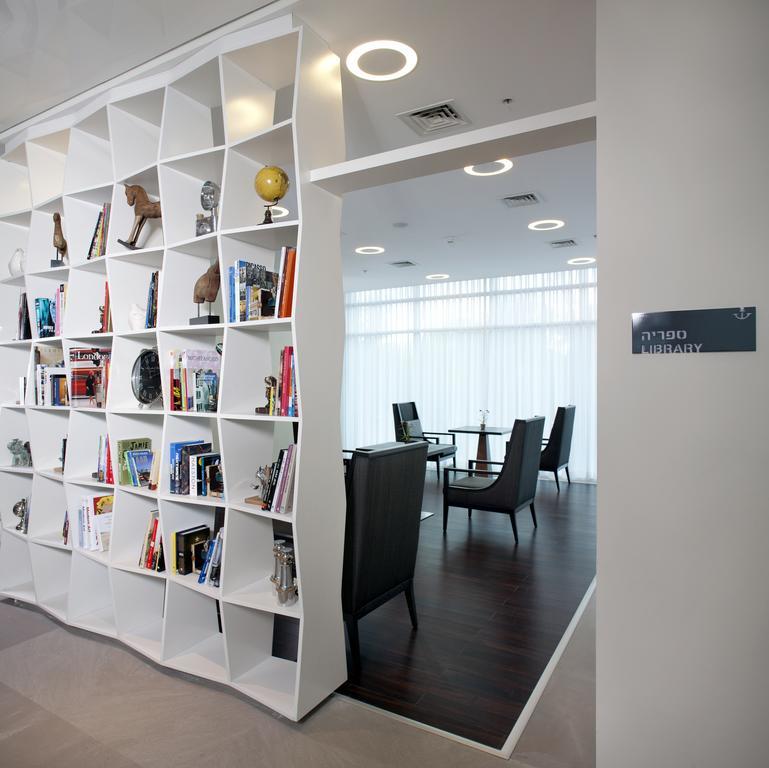 West All Suites Hotel Asdód Kültér fotó