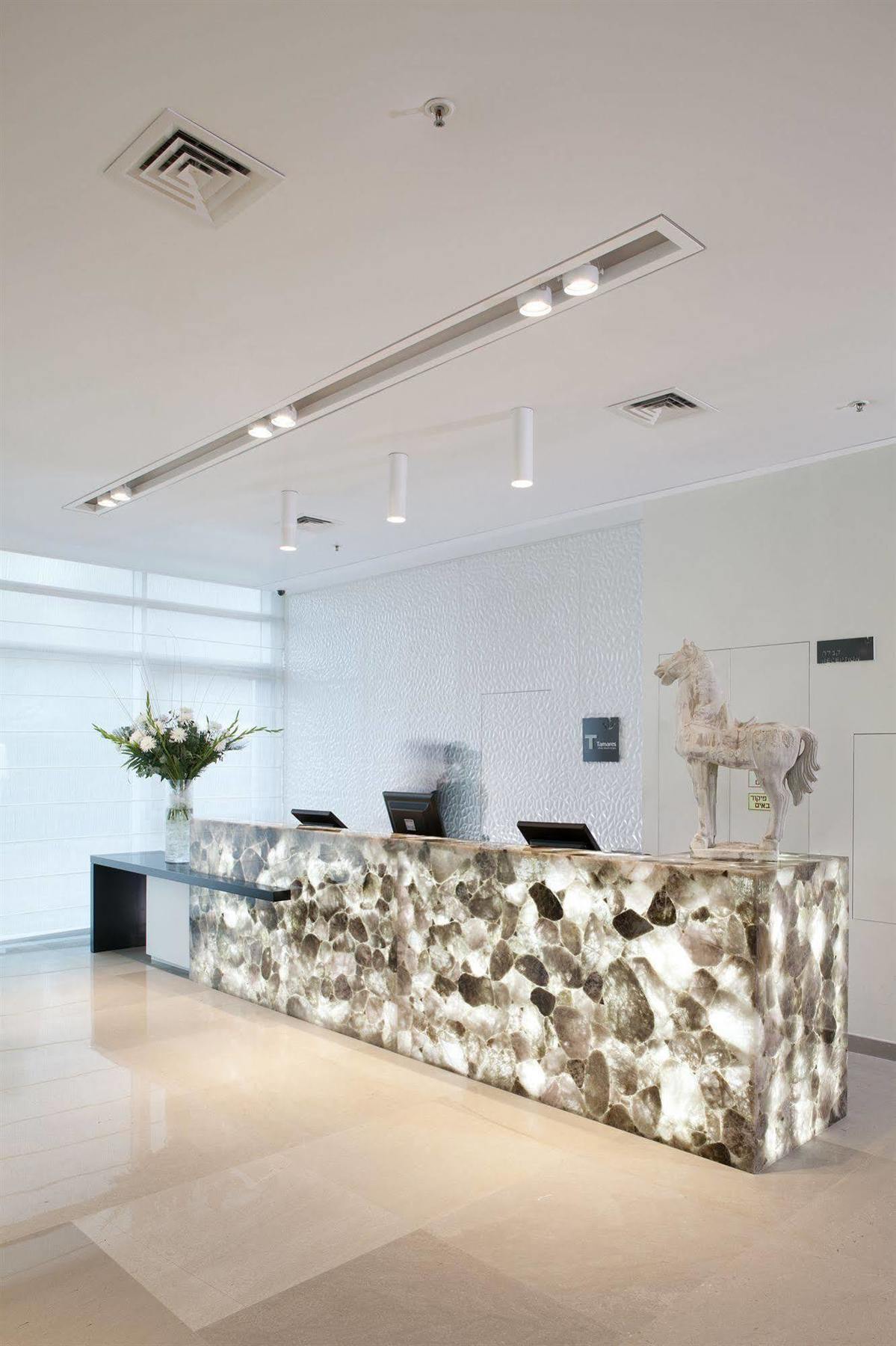 West All Suites Hotel Asdód Kültér fotó
