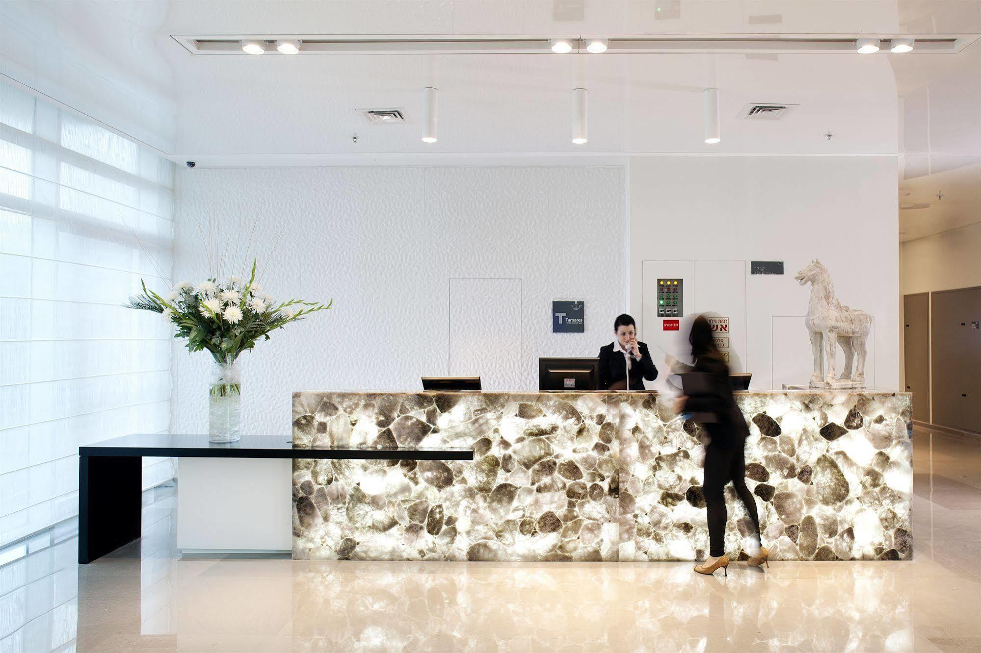 West All Suites Hotel Asdód Kültér fotó